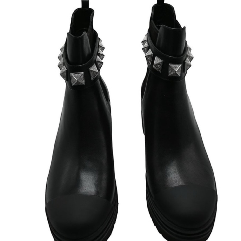 MICHAEL KORS Women’s GLENN Studded Leather Boots – Black | Size 10
